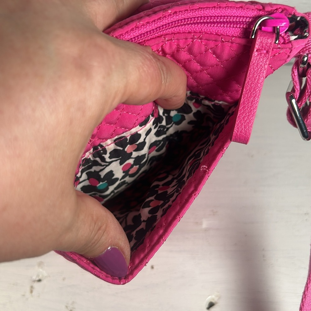 Vera Bradley Pink Quilted Crossbody Bag Barbie Pink Bag Vera Bradley Crossbody - Picture 7 of 15